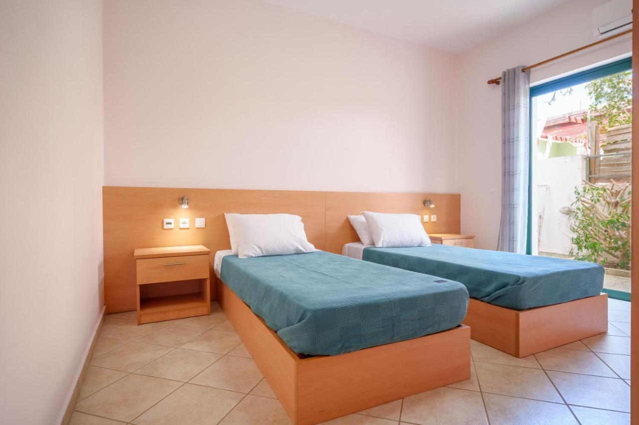 Niko'S Central Skala Apartments 外观 照片